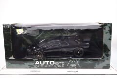 1/18 AUTOart Lamborghini Diablo GTR Black