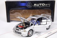 1/18 AUTOart Mitsubishi Lancer Evo VI Evo 6 Street Car RHD (Silver)