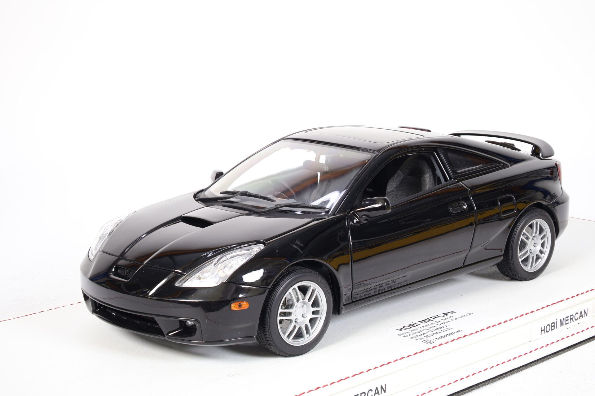 1/18 AUTOart TOYOTA CELICA GTS 2000 (BLACK) RH DRIVE
