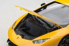 AUTOART - LAMBORGHINI - HURACAN LP640-4 PERFORMANTE 2017