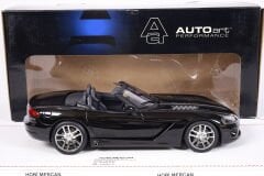 1/18 AUTOART DODGE VIPER SRT 2003
