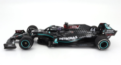 MINICHAMPS - MERCEDES GP - F1 W11 EQ PERFORMANCE TEAM AMG PETRONAS MOTORSPORT N 44 WORLD CHAMPION WINNER SILVERSTONE BRITISH GP (with flat tire) 2020 LEWIS HAMILTON