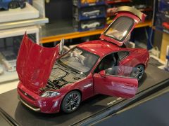 AUTOART - JAGUAR - XKR-S 2011