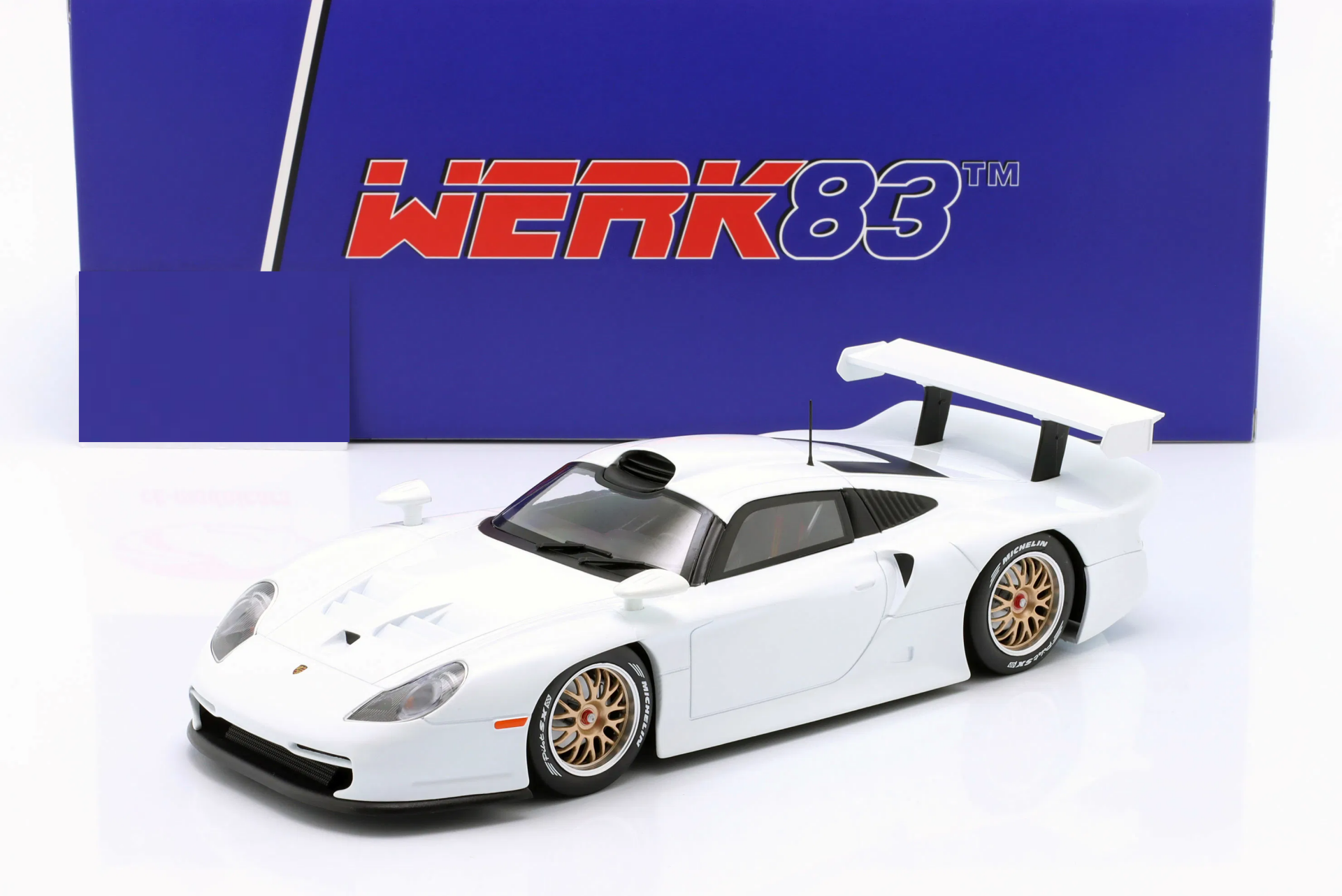1/18 WERK83 - PORSCHE - 911 GT1 PLAIN BODY VERSION 1997
