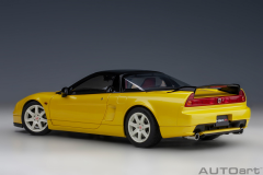 Ön Sipariş - 1/18 AUTOart Honda NSX-R (NA2) (Indy Yellow Pearl) - 73214