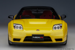 Ön Sipariş - 1/18 AUTOart Honda NSX-R (NA2) (Indy Yellow Pearl) - 73214