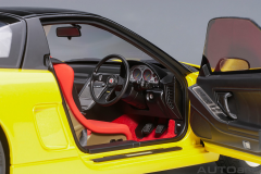 Ön Sipariş - 1/18 AUTOart Honda NSX-R (NA2) (Indy Yellow Pearl) - 73214