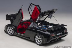 Ön Sipariş - 1/18 AUTOart Bugatti EB110 SS (Nero Vernice) - 70919