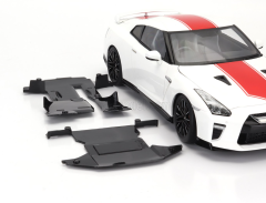 MOTORHELIX - NISSAN - SKYLINE GT-R (R35) WITH ENGINE AND ACCESSORIES 2016