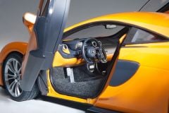 AUTOART - McLAREN - 570S 2015