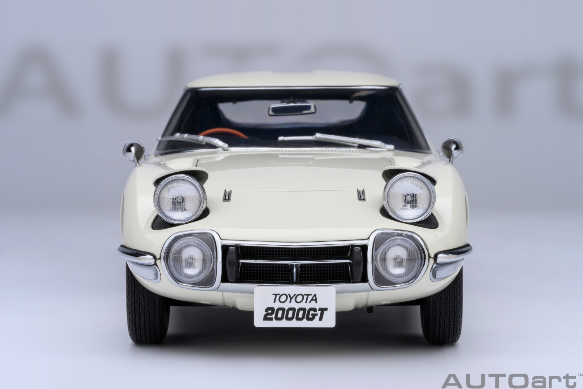 1/18 AUTOart Toyota 2000GT 1967 (White) - 79546