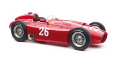 1/18 CMC Ferrari D50, 1956 GP Italy Monza #26 Fangio/Collins - M183
