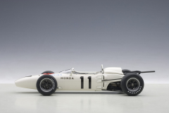1/18 AUTOART Honda RA272 F1 Grand Prix Mexico 1965 #11 - 86597