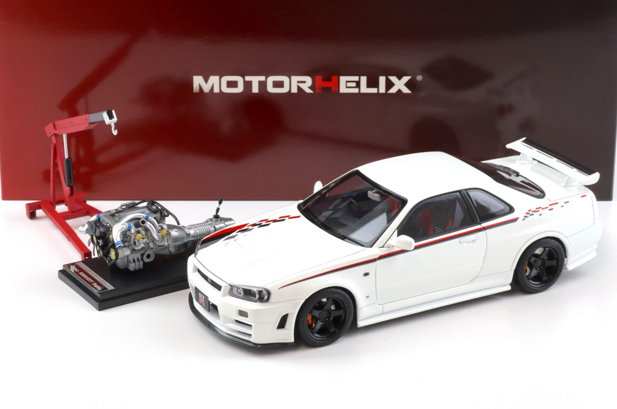 1/18 MOTORHELIX - NISSAN - SKYLINE GT-R (R34) NISMO CRS COUPE 2002 WITH ENGINE