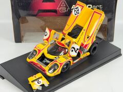 HATALI - 1/18 AUTOART PORSCHE 917K #2 1970 MARTINI KYAIAMI - 80035