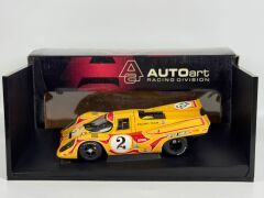 HATALI - 1/18 AUTOART PORSCHE 917K #2 1970 MARTINI KYAIAMI - 80035