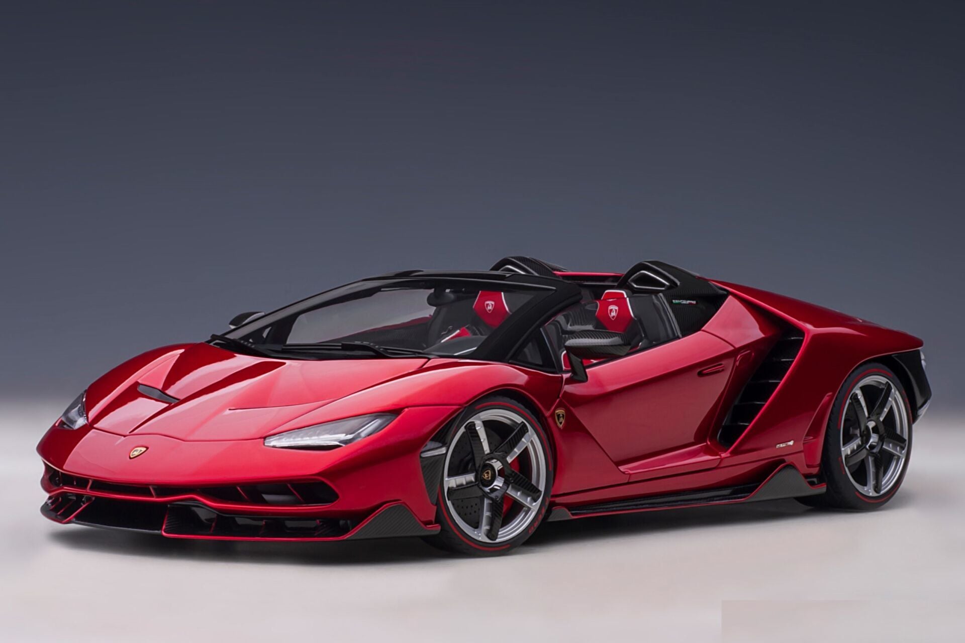 AUTOART - LAMBORGHINI - CENTENARIO ROADSTER 2016