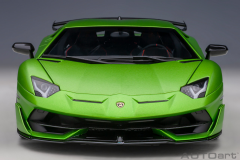 Ön Sipariş - 1/18 AUTOart Lamborghini Aventador SVJ (Verde Alceo) - 79178