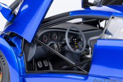 Ön Sipariş - 1/18 AUTOart Lamborghini Diablo GTR (Monterey Blue) - 79135