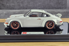 1/18 Make-Up Eidolon Porsche 911 Singer DLS (Sand Beige)