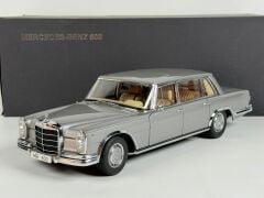 HATALI - 1/18 AUTOart Mercedes- Benz 600 SWB - Silver - 76191