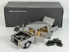 HATALI - 1/18 AUTOart Mercedes- Benz 600 SWB - Silver - 76191