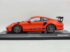 1/18 Minichamps Porsche 911 GT3 RS (991.2) Lava Orange - 155068225