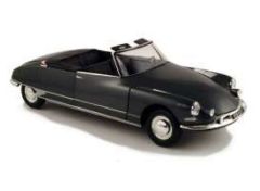 1961 Citroen DS19 Convertible, blue antartic