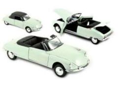 1961 Citroen DS 19 Cabriolet, light green