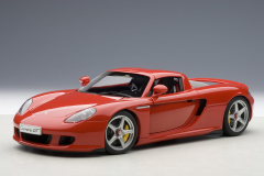1/18 AUTOART Porsche Carrera GT 2003  (RED) - 78044