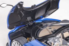 AUTOART - PAGANI - HUAYRA ROADSTER 2018