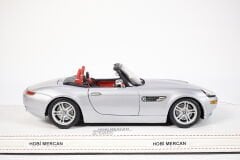 KUTUSUZ - 1/18 BURAGO - BMW - Z8 SPIDER 1999