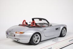 KUTUSUZ - 1/18 BURAGO - BMW - Z8 SPIDER 1999