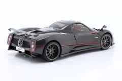 ALMOST-REAL - PAGANI - ZONDA F 2005