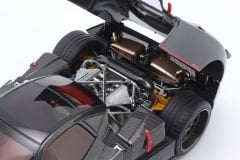 ALMOST-REAL - PAGANI - ZONDA F 2005
