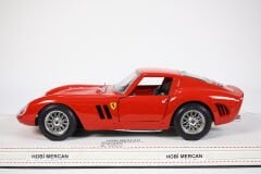 KUTUSUZ - 1/18 BURAGO - FERRARI - 250 GTO 1962