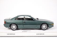 KUTUSUZ - 1/18 MAISTO - BMW - 8-SERIES 850i COUPE (E31) 1990