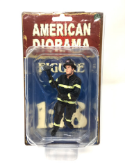 1/18 American Diorama Firefighter - Holding Axe - AD77461