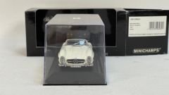 MİNİCHAMPS  - MERCEDES-BENZ 300SL ROADSTER 1967 (W198)