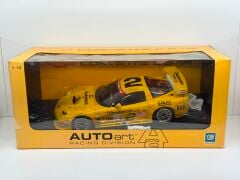 1:18  AUTOart Chevrolet Corvette C5-R 2001 #2 Rolex Daytona 24hrs 80106