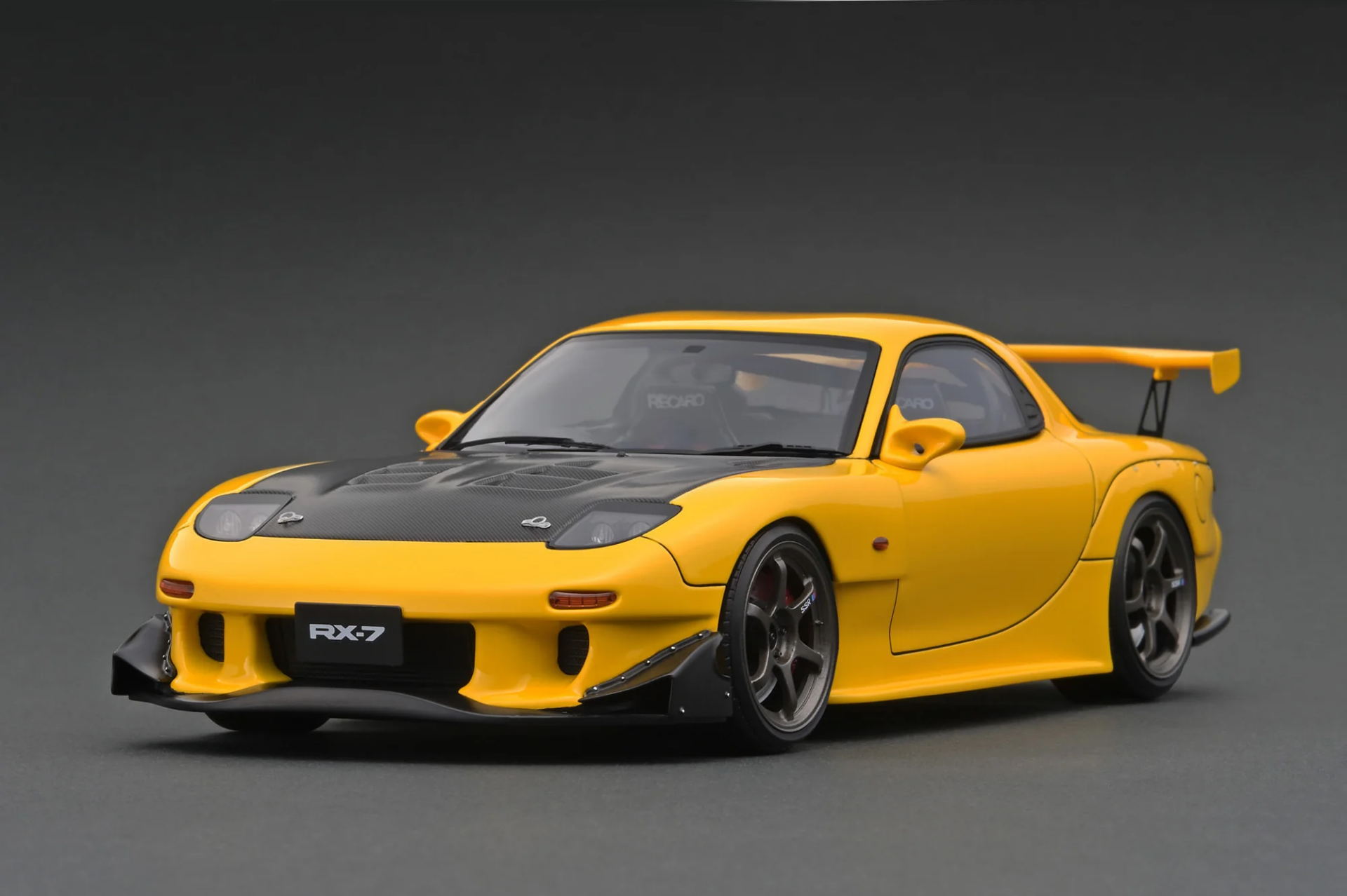 1/18 Ignition Mazda RX-7 (FD3S) Yellow - IG2228