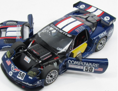 1/18 AUTOART - CHEVROLET - CORVETTE C5-R N 50 24h LE MANS 2003 O.GAVIN - A.PILGRIN - K.COLLONS
