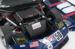 1/18 AUTOART - CHEVROLET - CORVETTE C5-R N 50 24h LE MANS 2003 O.GAVIN - A.PILGRIN - K.COLLONS