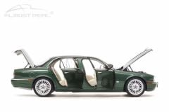 ALMOST-REAL - JAGUAR - XJ6 (X350) 2003