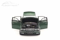 ALMOST-REAL - JAGUAR - XJ6 (X350) 2003