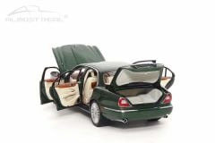 ALMOST-REAL - JAGUAR - XJ6 (X350) 2003