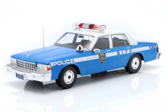1/18 MCG Chevrolet Caprice NYPD Year 1987 - MCG18360