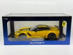 1/18 AUTOART - CHEVROLET - CORVETTE Z06 C7R COUPE 2015