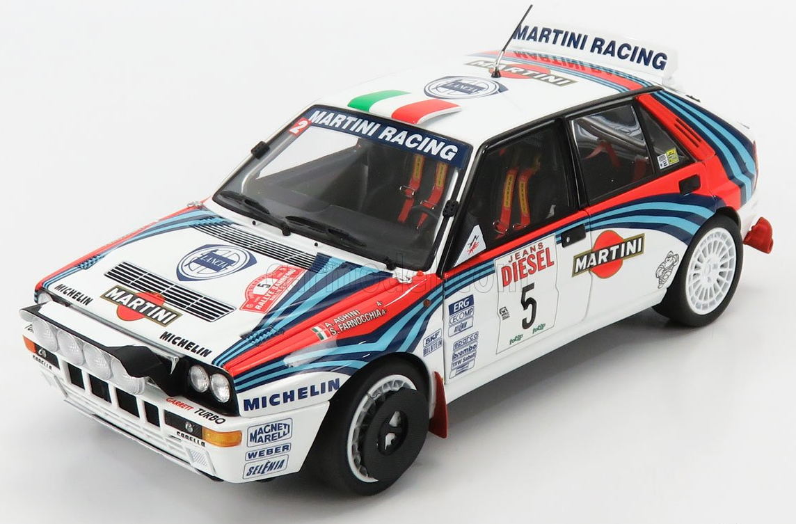 KYOSHO - LANCIA - DELTA HF INTEGRALE TEAM MARTINI RACING (night version) N 5 WINNER RALLY SANREMO 1992 A.AGHINI - S.FARNOCCHIA