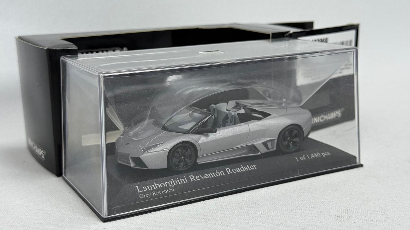 MINICHAMPS - LAMBORGHİNİ REVENTON ROADSTER 2010